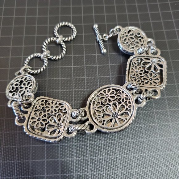 Ginger Snap/Interchangeable Button SNAP Bracelet with extender - Picture 3 of 5